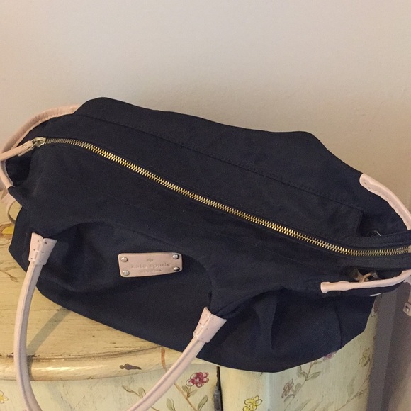 Kate Spade Tote - Picture 4 of 6